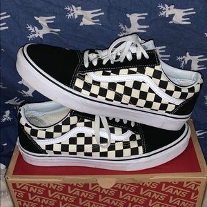 Low top vans